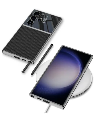 قاب لاکچری برند جی کی کی گلگسی اس 24 اولترا Case Gkk Carbon S24 ultar|قاب لاکچری برند جی کی کی گلگسی اس 24 اولترا Case Gkk Carbon S24 ultarمناسب&nbsp; گلگسی اس 24 اولترا طراحی فوق العاده زیبا دارای محافظ لنز ساخته شده از چرم مصنوعی ، کریستال براق و tpu مناسب افراد خاص پسند برند اورجینال جی کی کی 