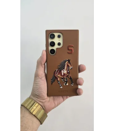 قاب پولو بوریس گلگسی اس 24 اولترا Case polo BOURIS S24 ULTRA| اب پولو سانتا باربارا مدل BOURIS سامسونگ s24 ultra مناسب گلگسی اس 24 اولترا ساخته شده از چرم مصنوعی مقاومت بالا در ضربات دور تا دور ساخته شده از tpu نیمه منعطف ضربه گیر پوشش 360 درجه طراحی برجسته ی جذاب  خوش دست و زیبا پوشش نرم داخلی محافظت از صفحه نمایش سبک و مقاوم ضد لک و اثر انگشت