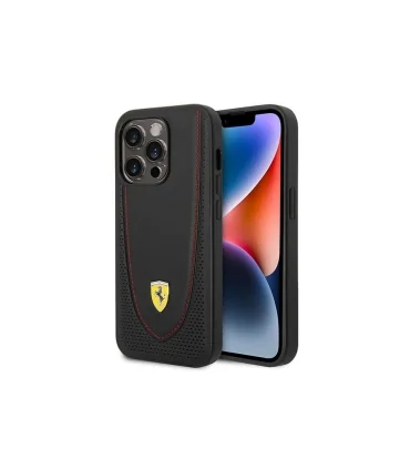 قاب ایفون 14 پرو مگسیف فراری CG Mobile Leather Case Ferrari Iphone 14 pro|ایفون 14 پرو قاب اصل فراری&nbsp;ایفون 14 پرو &nbsp; CG MOBILE زیبای و جذابیت کلاسیک مقاومت بالا در ضربات احتمالی تهیه شده از مواد درجه یک کمپانی معروف CG MOBILE&nbsp; لوگوی فراری مگسیف دار طراحی بی نظیر و شیک این محصول دارای مجوز رسمی فراری CG Mobile است