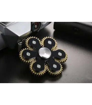 اسپینر فلزی طرح چرخ دنده ای شش پر Focus Fidget Spinner